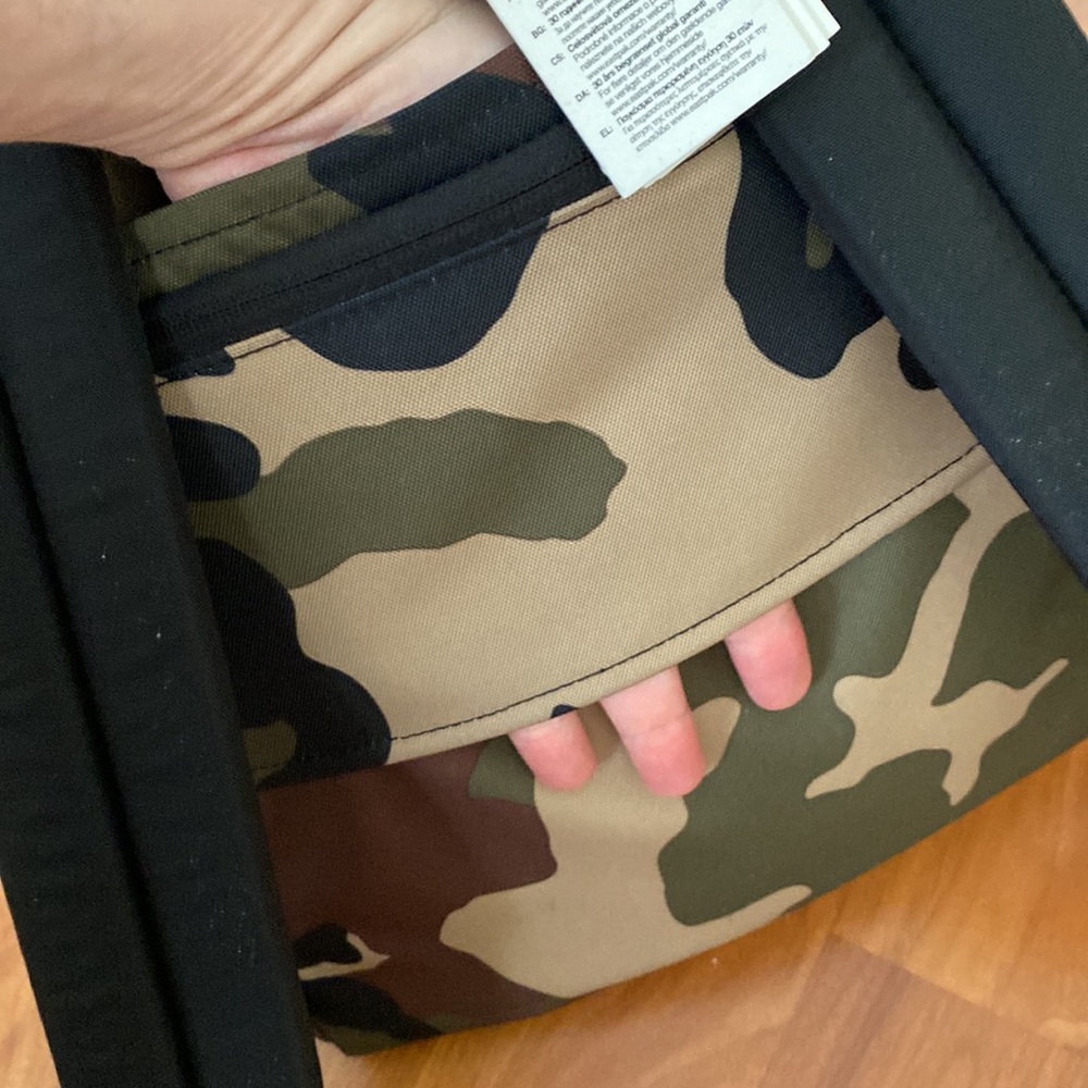Eastpak Camo Padded Travell’r Backpack - Picture 8 of 11